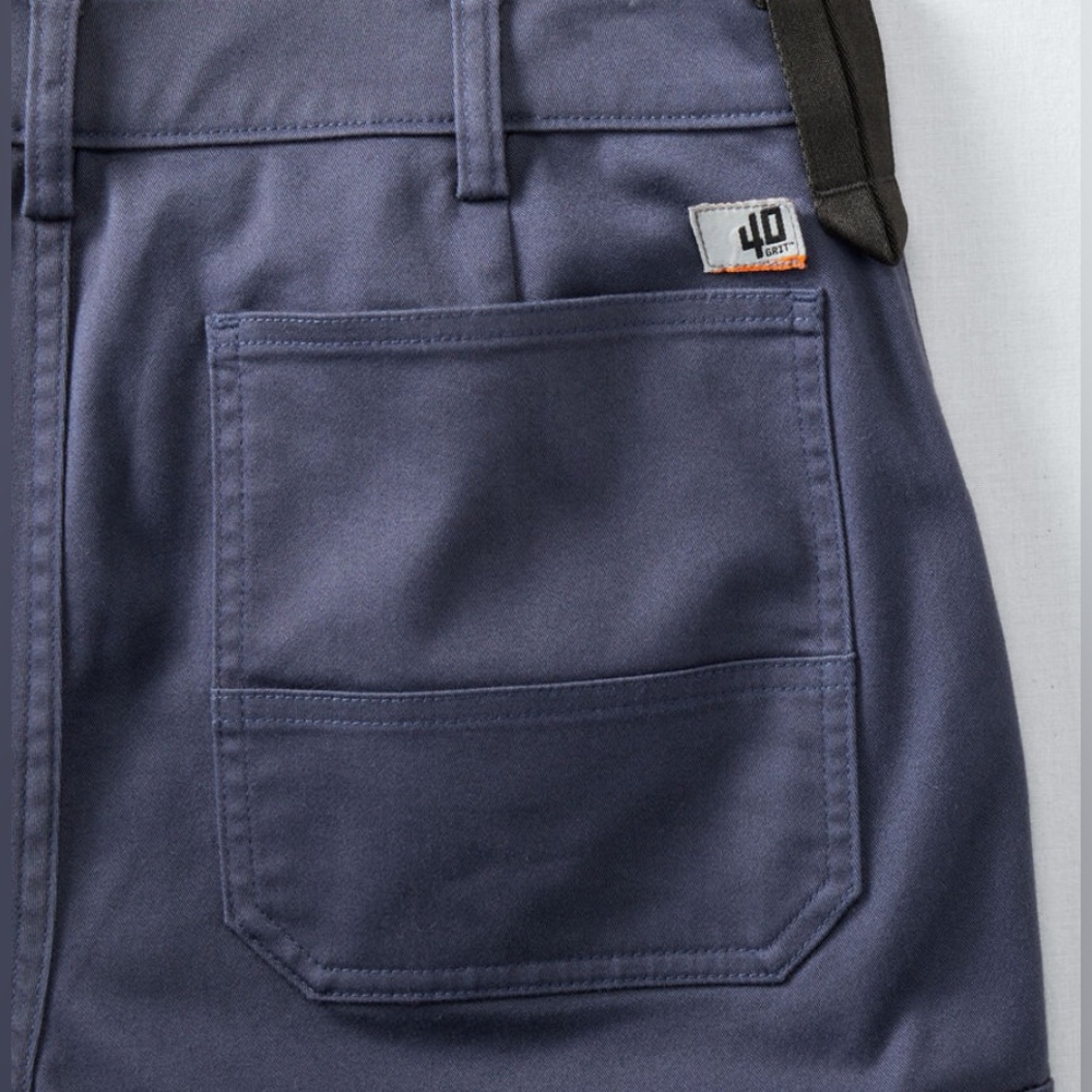 Duluth Trading Co Men's 40 Grit Flex Twill Slim Fit Cargo Pants. NWT